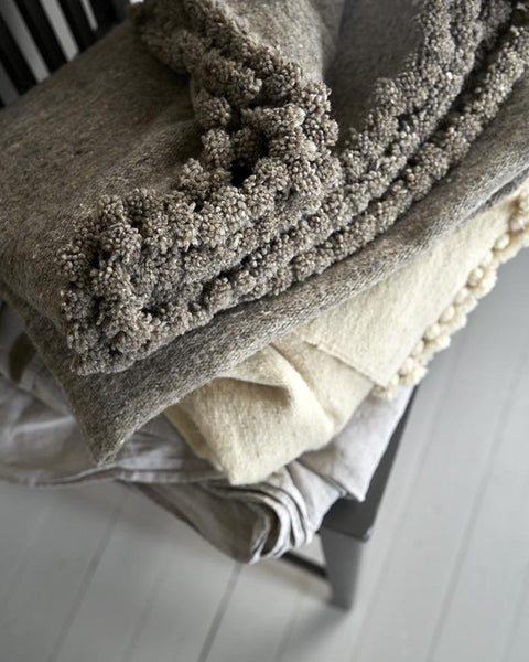 Thick wool throw hand made in Tunisia